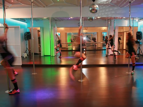 Pole Dancing Instructors